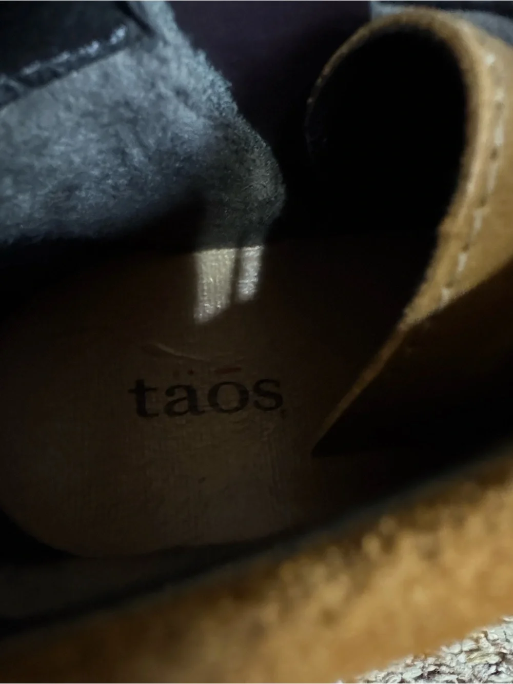 Taos Mini Crave ankle boots Caramel color leather Size 40 = Size 9-9.5